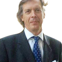 Picture of Simon Stevens